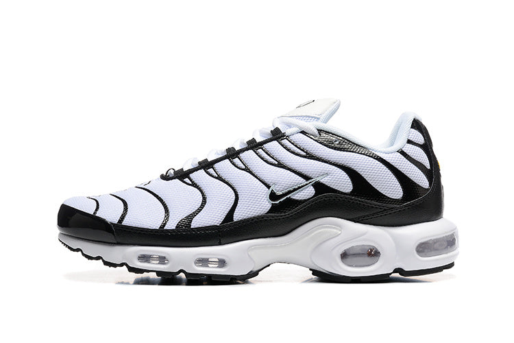 Air Max TN Plus "Panda"